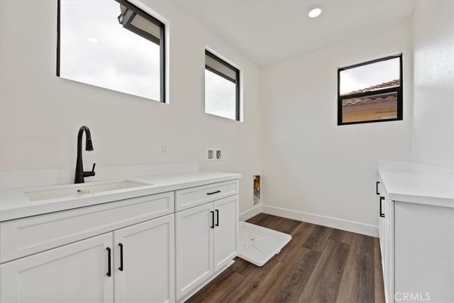 951 N Avenue 66, Los Angeles, CA 90042