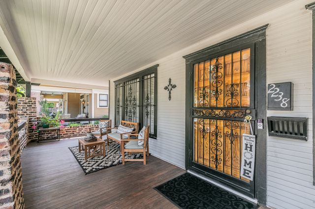 2238 College Avenue, Fort Worth, TX 76110