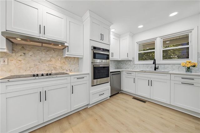 5070 River Lake Drive, Chattahoochee Hills, GA 30213