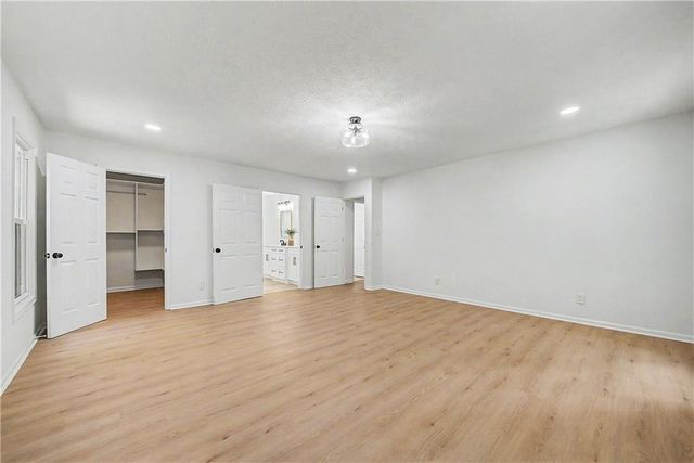 5070 River Lake Drive, Chattahoochee Hills, GA 30213