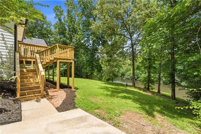 5070 River Lake Drive, Chattahoochee Hills, GA 30213