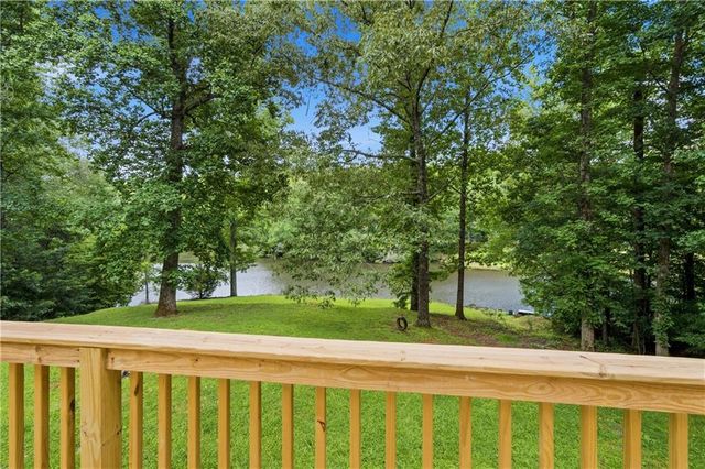 5070 River Lake Drive, Chattahoochee Hills, GA 30213