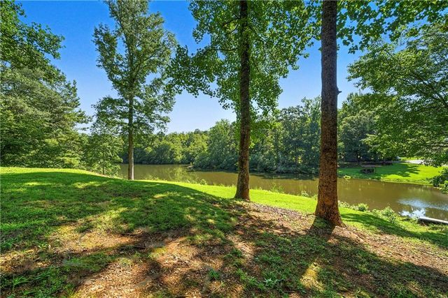 5070 River Lake Drive, Chattahoochee Hills, GA 30213