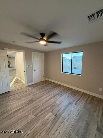 730 E HUBER Street, Mesa, AZ 85203