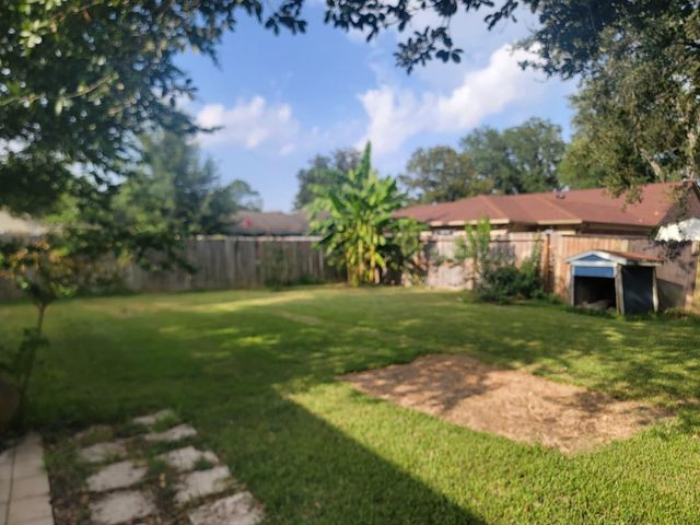 10106 Park Drive, Houston, TX 77086
