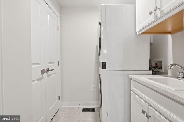 1670 KIRKMAN ST, Dumfries, VA 22026