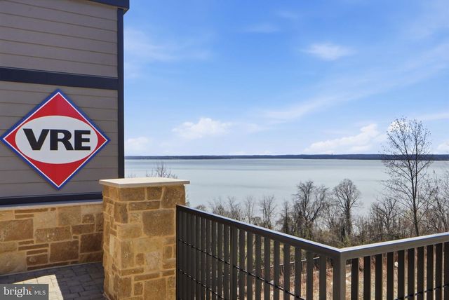 1670 KIRKMAN ST, Dumfries, VA 22026