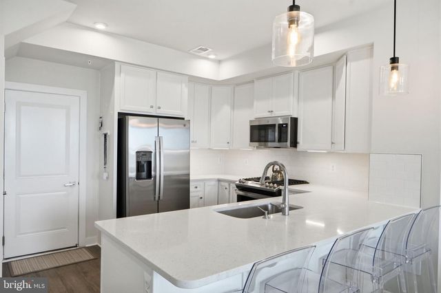 1670 KIRKMAN ST, Dumfries, VA 22026