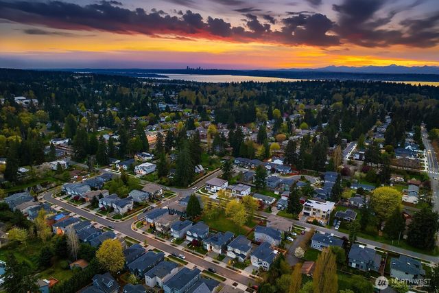 10315 134th Place NE, Kirkland, WA 98033