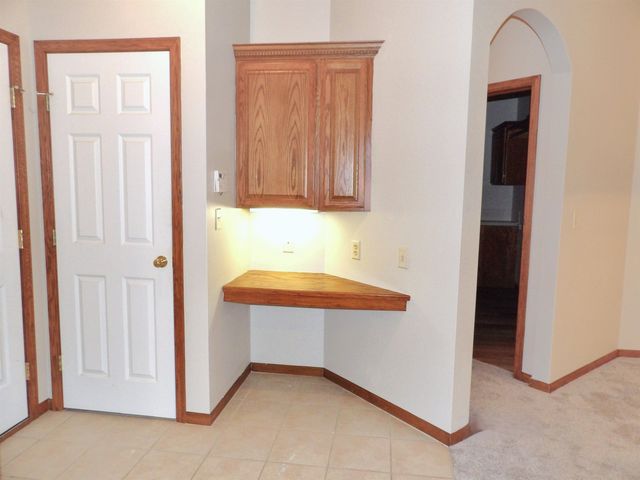 3121 W Westwind Bay, Wichita, KS 67205