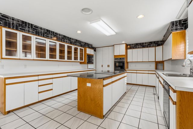 4202 95th Street, Lubbock, TX 79423