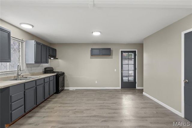 2370 Indiancup Drive, Florissant, MO 63033