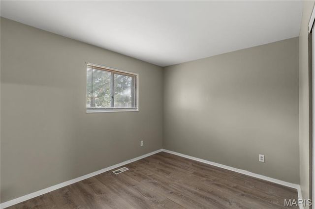 2370 Indiancup Drive, Florissant, MO 63033