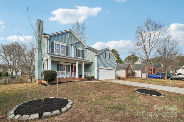 8426 Red Cypress Court, Charlotte, NC 28216