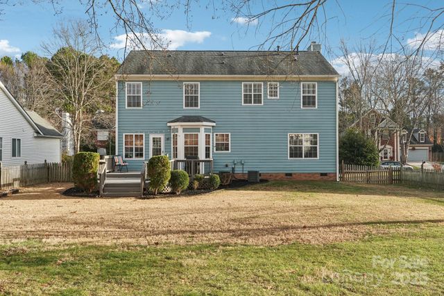 8426 Red Cypress Court, Charlotte, NC 28216