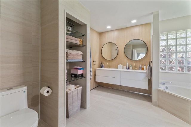 4911 NW 96th Drive, Coral Springs, FL 33076