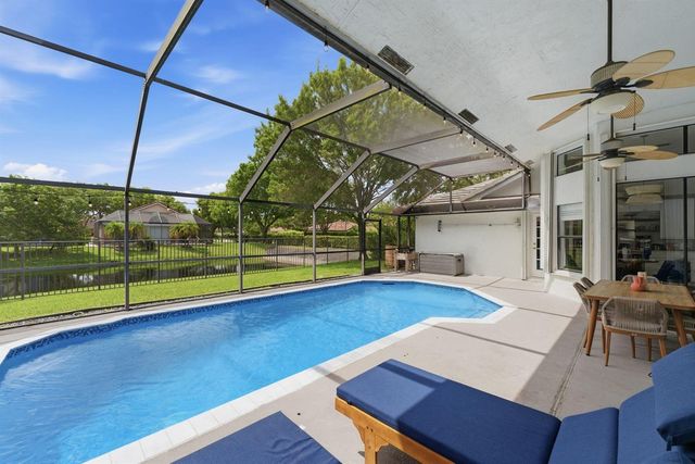 4911 NW 96th Drive, Coral Springs, FL 33076