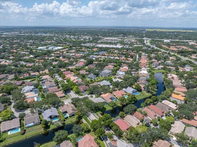 4911 NW 96th Drive, Coral Springs, FL 33076