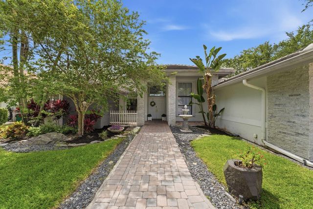 4911 NW 96th Drive, Coral Springs, FL 33076