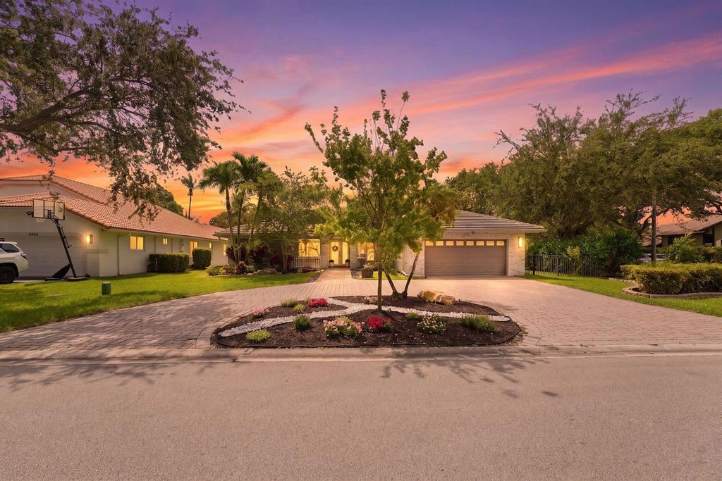4911 NW 96th Drive, Coral Springs, FL 33076