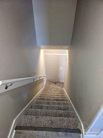 7250 Hilburn Rd 4A, Pensacola, FL 32504