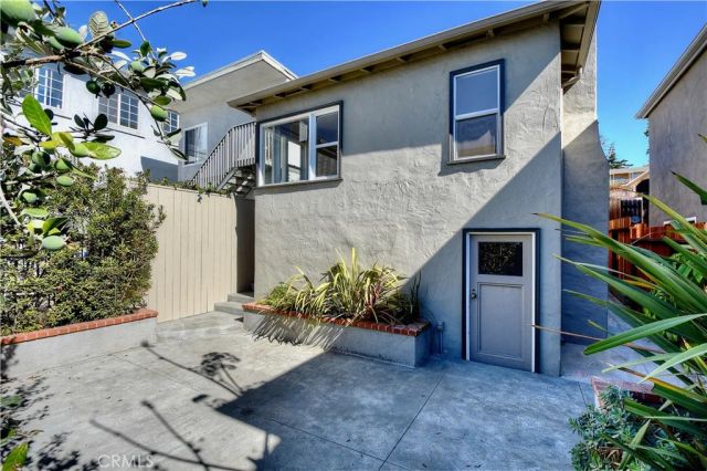 445 BENT Street, Laguna Beach, CA 92651