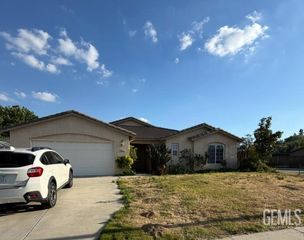 5417 Veneto Street, Bakersfield, CA 93308