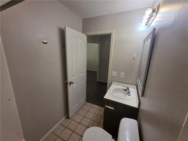 38 Burnett Circle, Bentonville, AR 72712