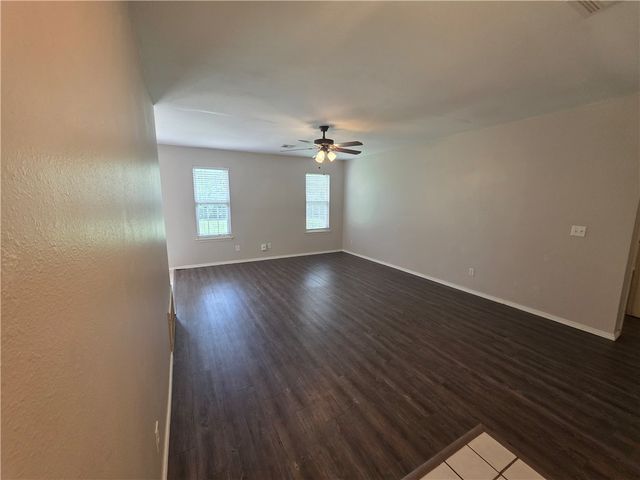 38 Burnett Circle, Bentonville, AR 72712