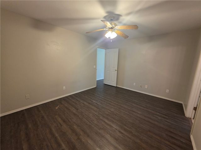 38 Burnett Circle, Bentonville, AR 72712
