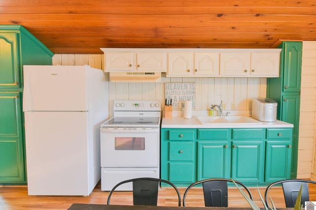 333 Serenity Shores Road, Benton, KY 42025