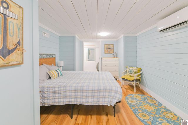 333 Serenity Shores Road, Benton, KY 42025