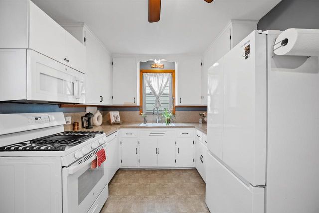 2967 N 79th STREET, Milwaukee, WI 53222