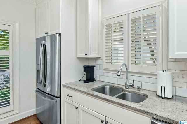 3149 WELLINGTON PARKWAY, Vestavia Hills, AL 35243