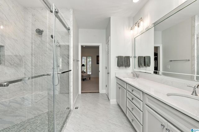 3149 WELLINGTON PARKWAY, Vestavia Hills, AL 35243