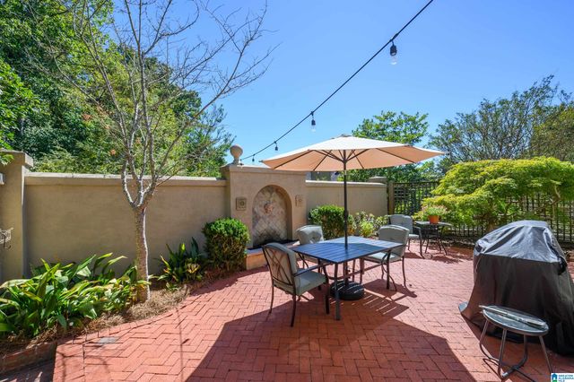 3149 WELLINGTON PARKWAY, Vestavia Hills, AL 35243