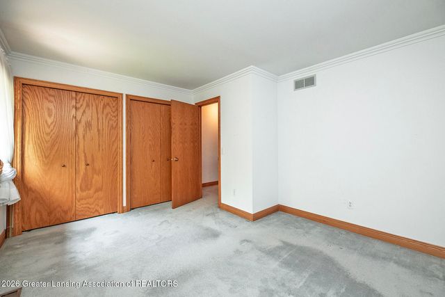 2020 Greenwich Court, Lansing, MI 48910