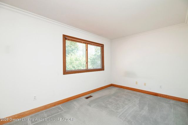 2020 Greenwich Court, Lansing, MI 48910