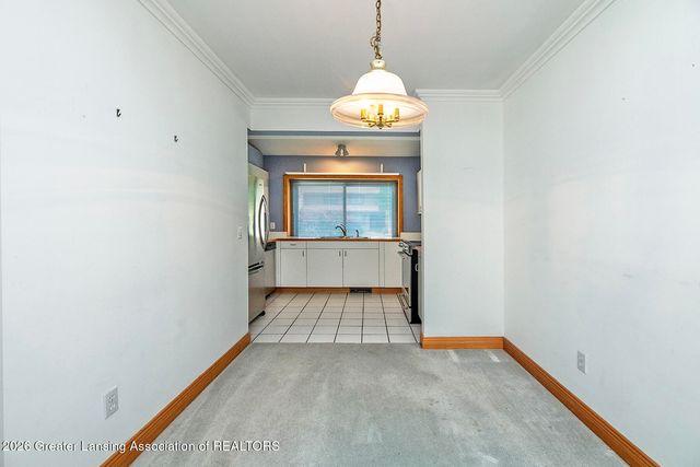 2020 Greenwich Court, Lansing, MI 48910