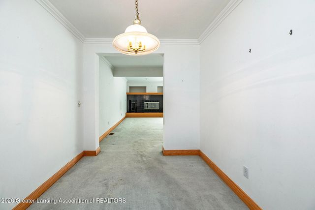 2020 Greenwich Court, Lansing, MI 48910