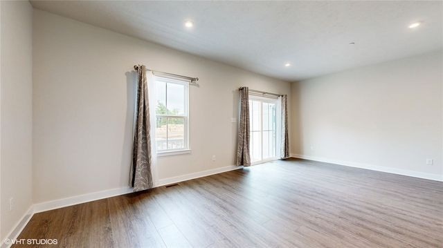 4908 Spruce Rd, Pine Twp, PA 15044