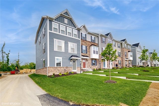 4908 Spruce Rd, Pine Twp, PA 15044