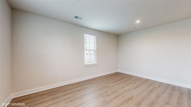 4908 Spruce Rd, Pine Twp, PA 15044