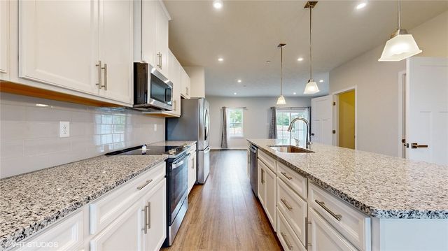 4908 Spruce Rd, Pine Twp, PA 15044