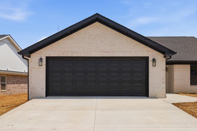100 Clover Crescent, Paducah, KY 42003