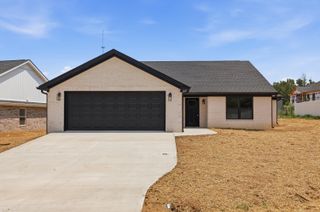 100 Clover Crescent, Paducah, KY 42003