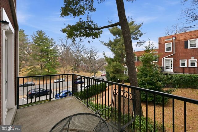 2825 S COLUMBUS ST, Arlington, VA 22206