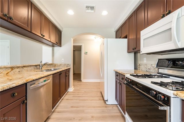 7629 Valley Green Drive 101, Las Vegas, NV 89149