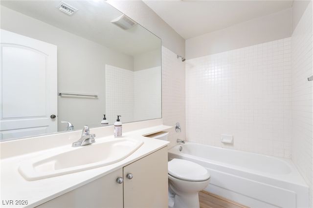 7629 Valley Green Drive 101, Las Vegas, NV 89149