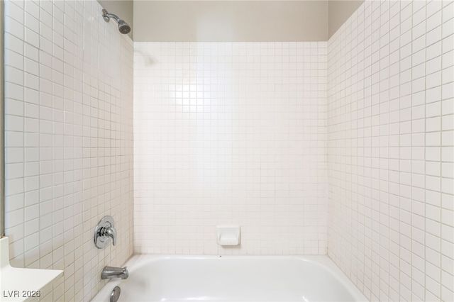 7629 Valley Green Drive 101, Las Vegas, NV 89149